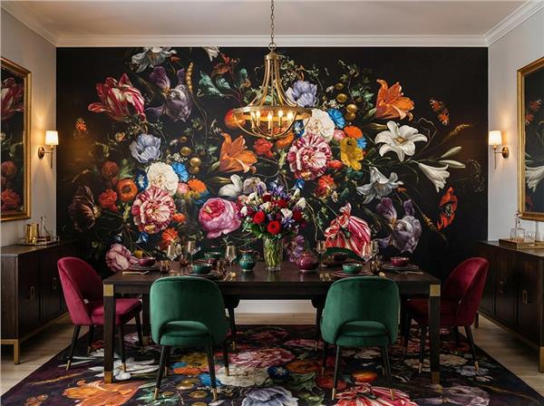 Siyah Zemin Büyük Çiçek Desen Duvar Kağıdı